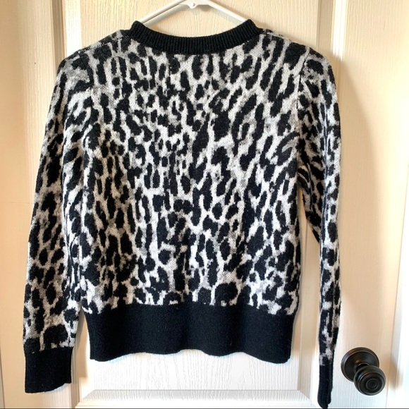BANANA REPUBLIC Petite Wool and Alpaca Blend Leopard Print Sweater—SZ XS… - Picture 12 of 12